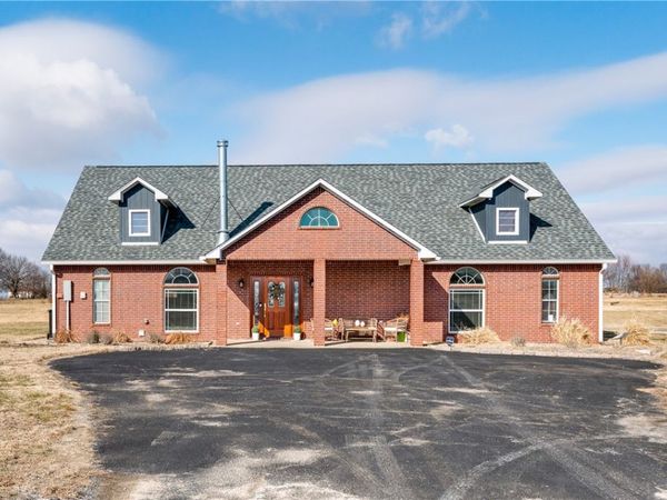 20500 Keck Road , Siloam Springs, AR 72761