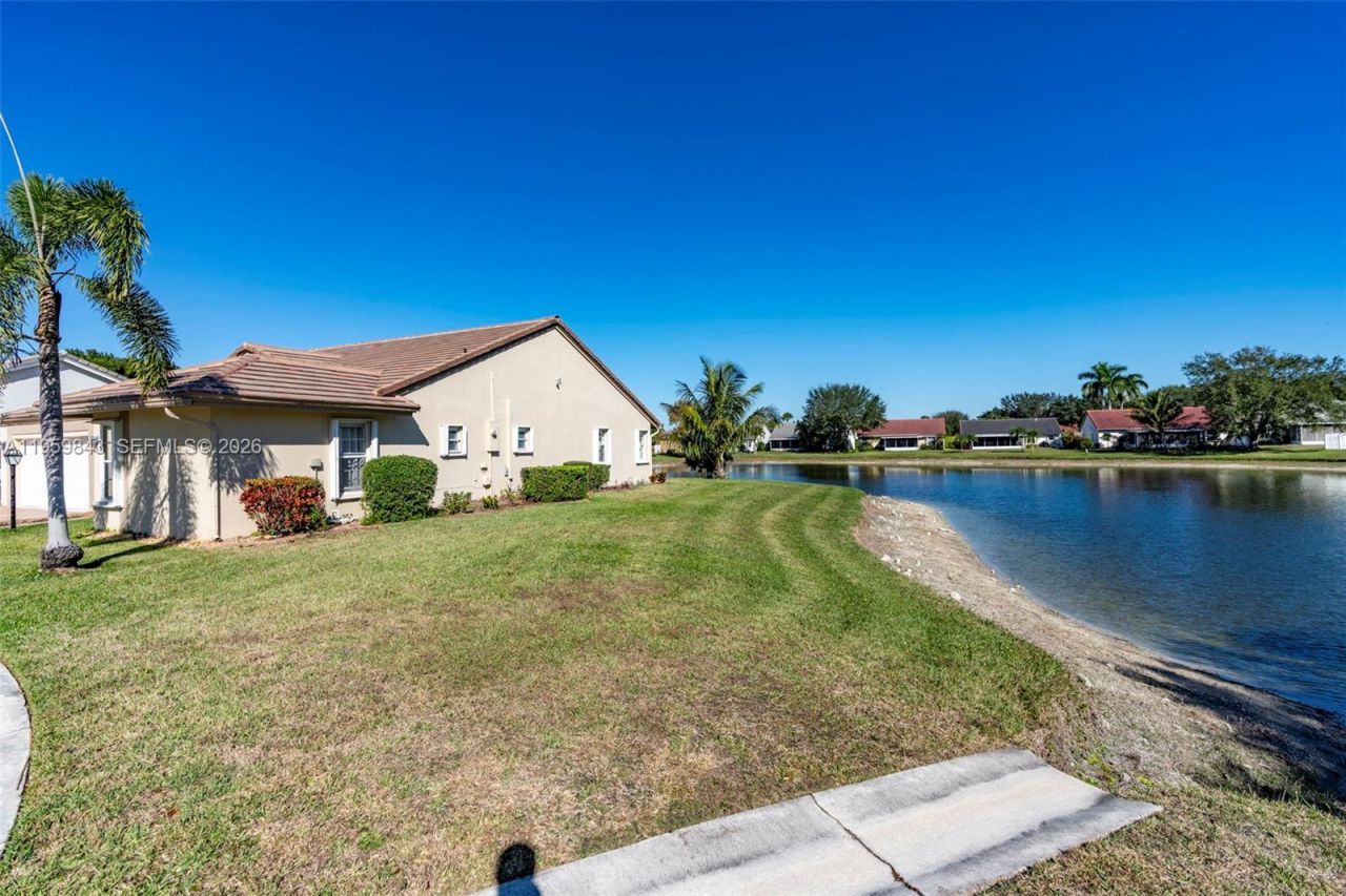 4024 Summer Chase Ct, Lake Worth, FL 33467 Photo