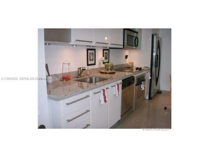 185 SW 7th St, Unit 2306, Miami, FL 33130 Photo