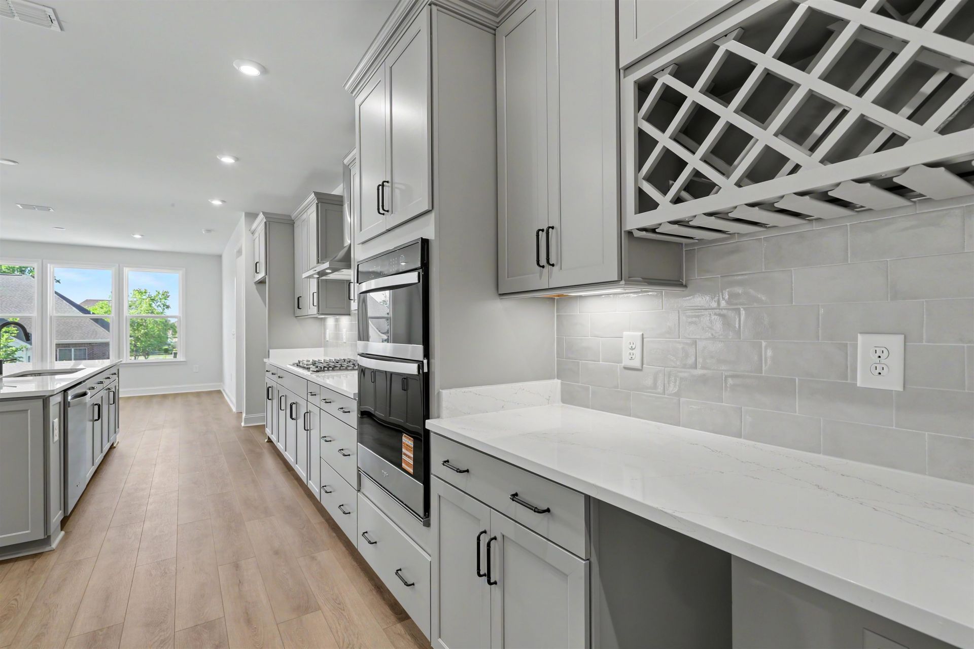 1505 Crested Iris Way Photo 14
