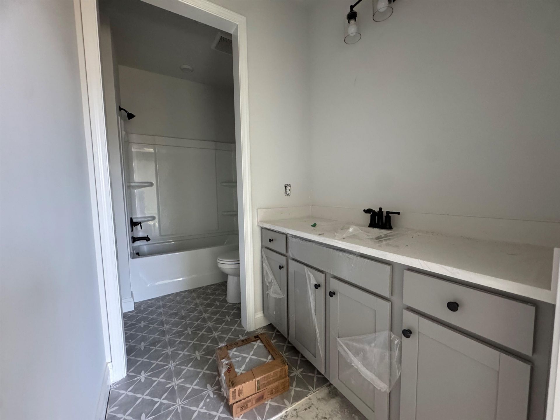 1505 Crested Iris Way Photo 16