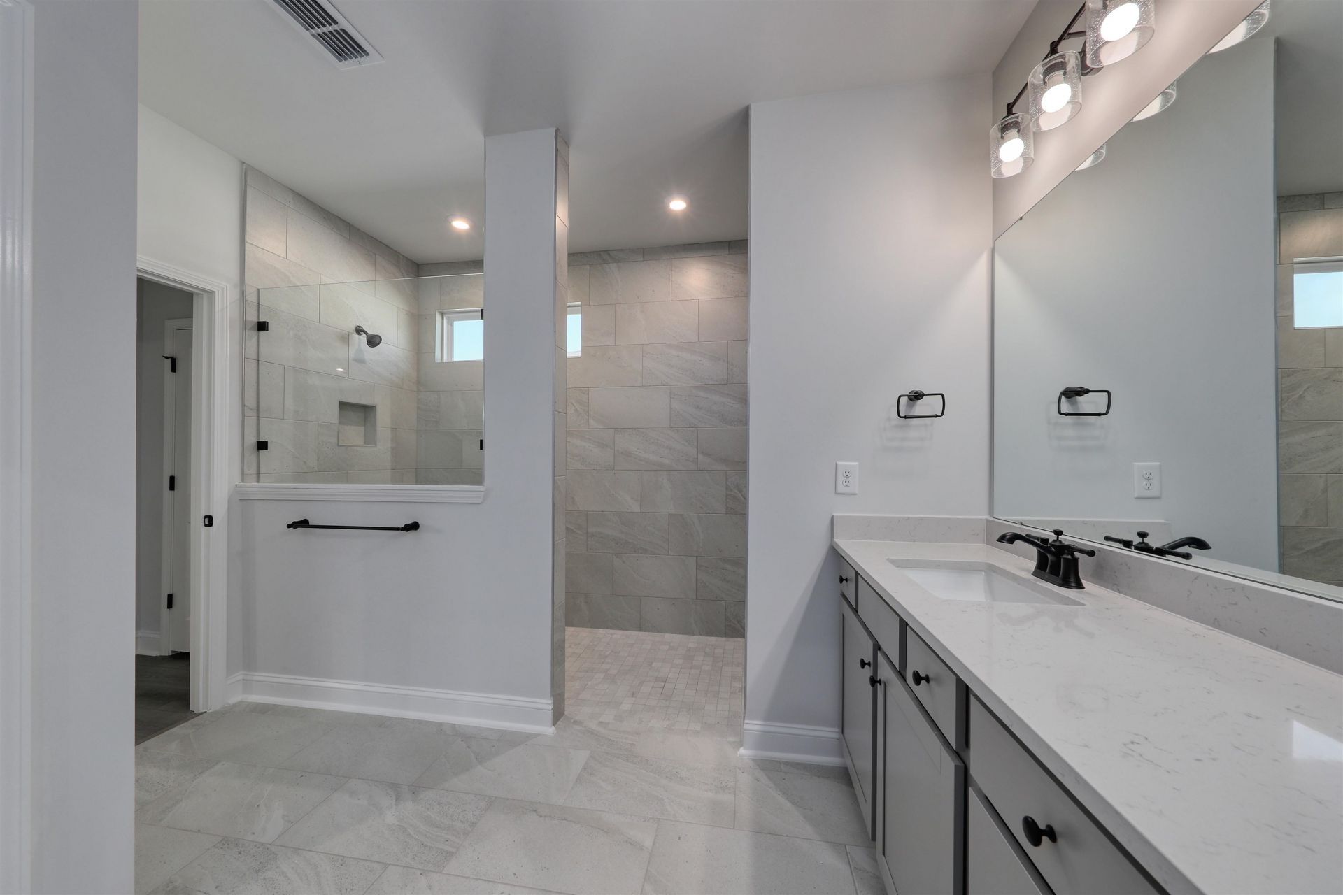 1505 Crested Iris Way Photo 27