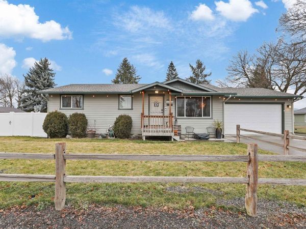 15921 E Valleyway Ave, Spokane Valley, WA 99037