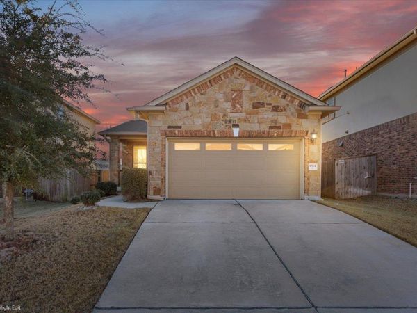 1024 Chad LOOP, Round Rock, TX 78665