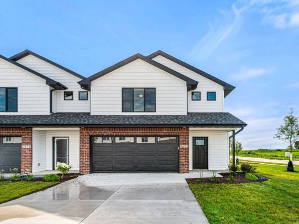 2314 Water Tower PL, North Liberty, IA 52317