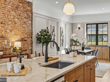 1635 S 5TH STREET, PHILADELPHIA, PA 19148