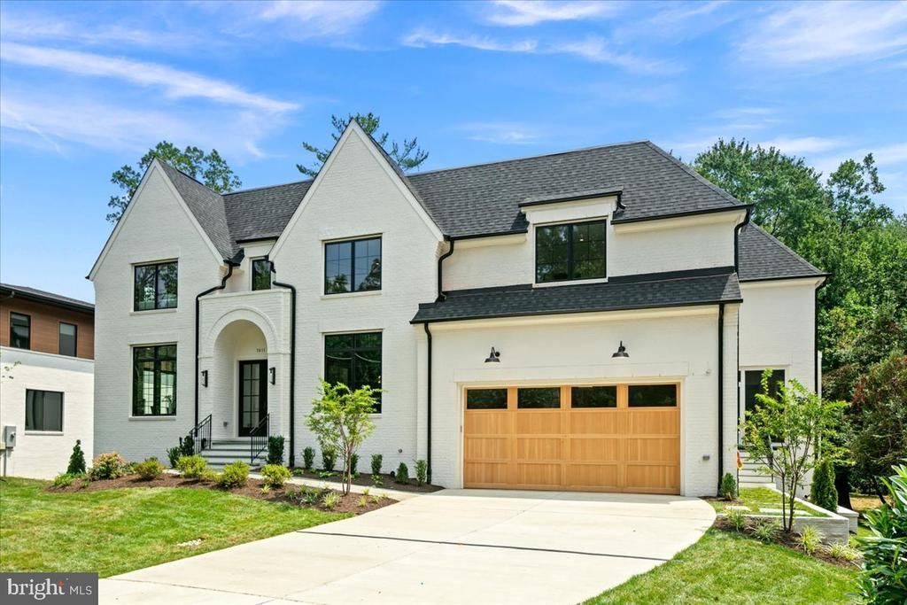 7011 Elizabeth Drive, McLean, VA 22101 Main Photo