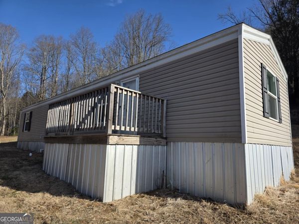 221B CATHEY Road, Mountain City, GA 30562