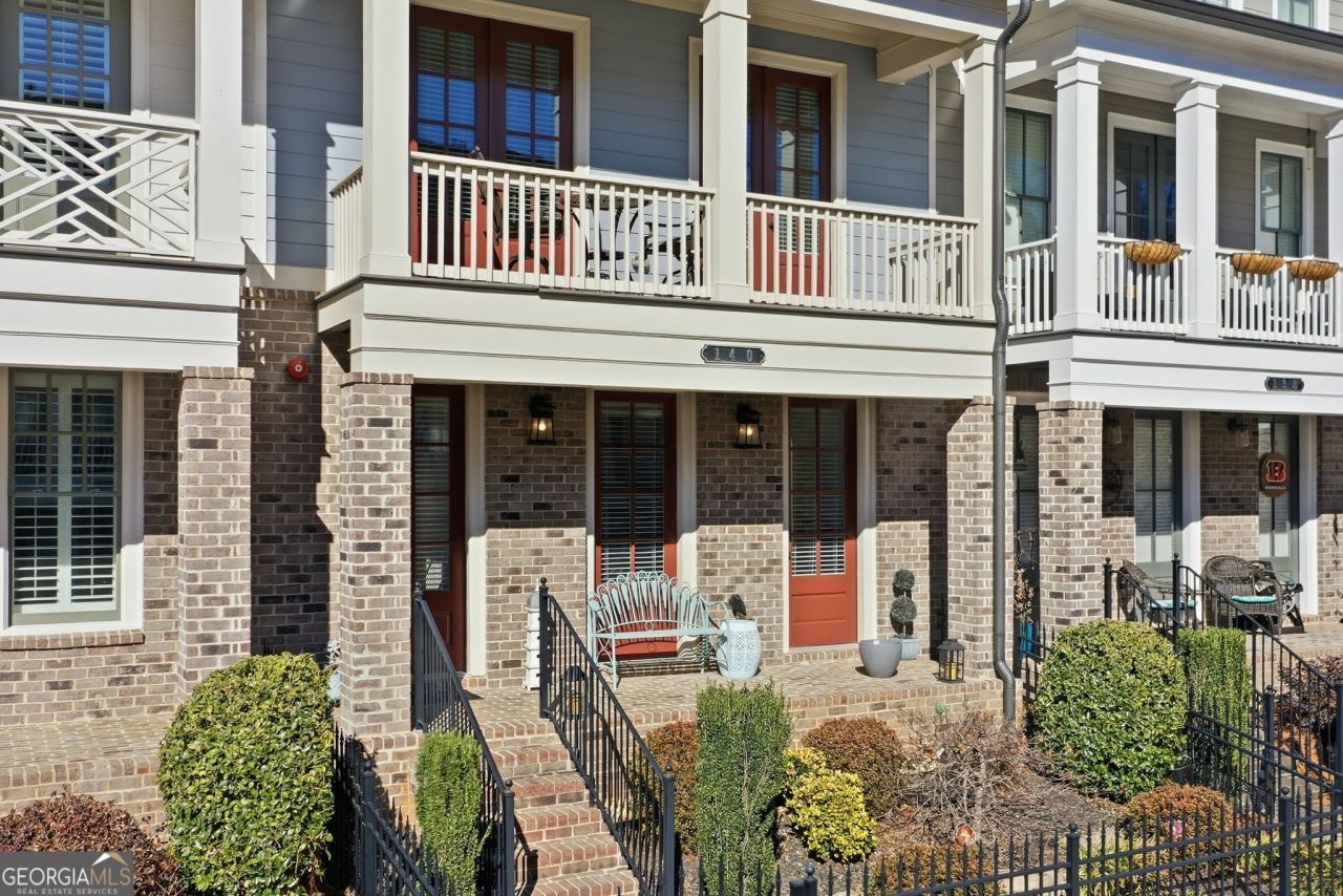 140 Inwood Walk, Woodstock, GA 30188 Main Photo