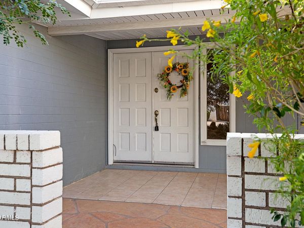 1036 E Geneva Drive, Tempe, AZ 85282