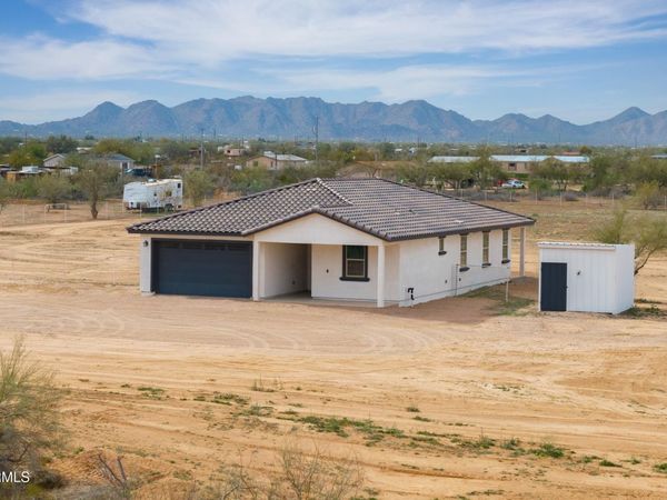 1400 N AMARILLO VALLEY Road, Maricopa, AZ 85139