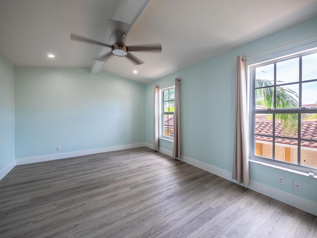 1020 Lake Shore Drive, Unit 202, Lake Park, FL 33403 Photo