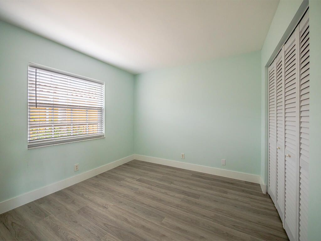 1020 Lake Shore Drive, Unit 202, Lake Park, FL 33403 Photo