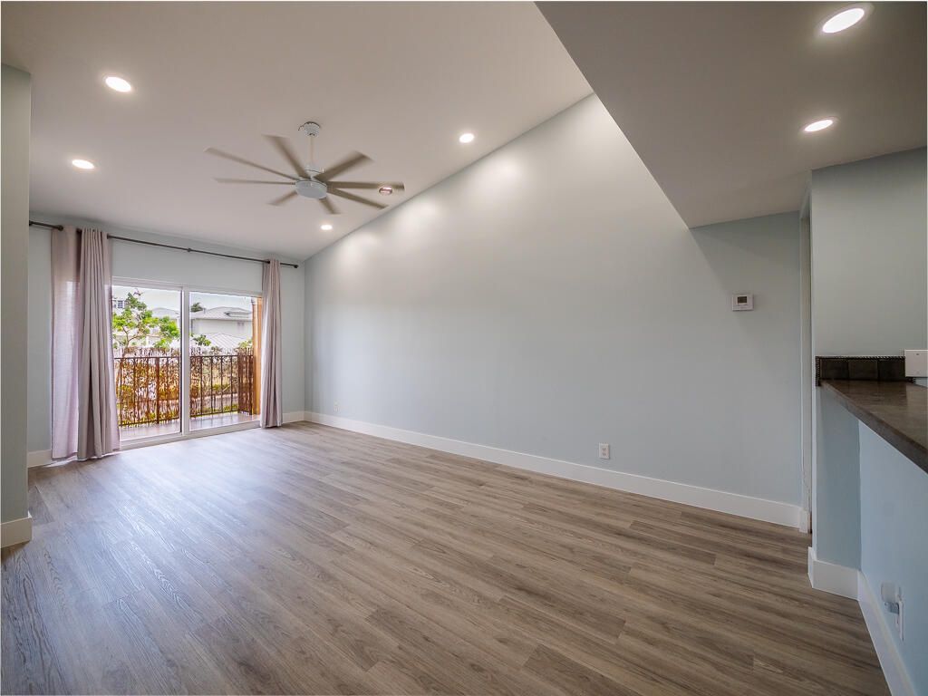 1020 Lake Shore Drive, Unit 202, Lake Park, FL 33403 Photo