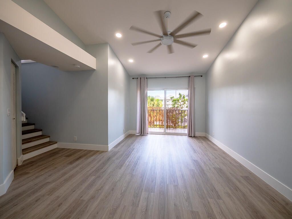 1020 Lake Shore Drive, Unit 202, Lake Park, FL 33403 Photo