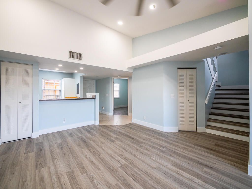 1020 Lake Shore Drive, Unit 202, Lake Park, FL 33403 Photo