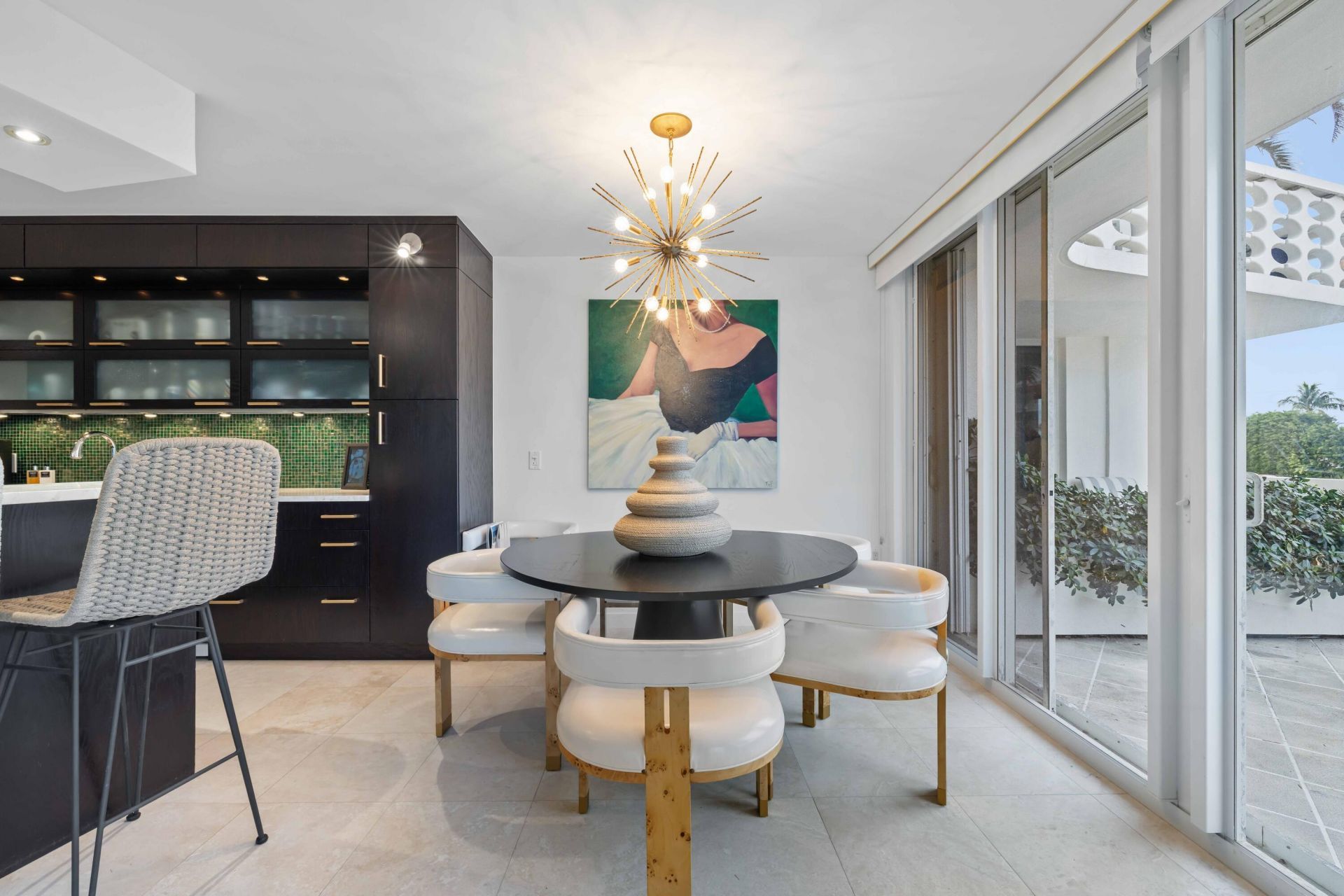 130 Sunrise Avenue, Unit 201, Palm Beach, FL 33480 Photo