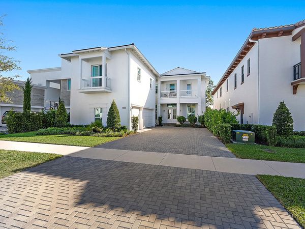 13348 Bernoulli Way, Palm Beach Gardens, FL 33418