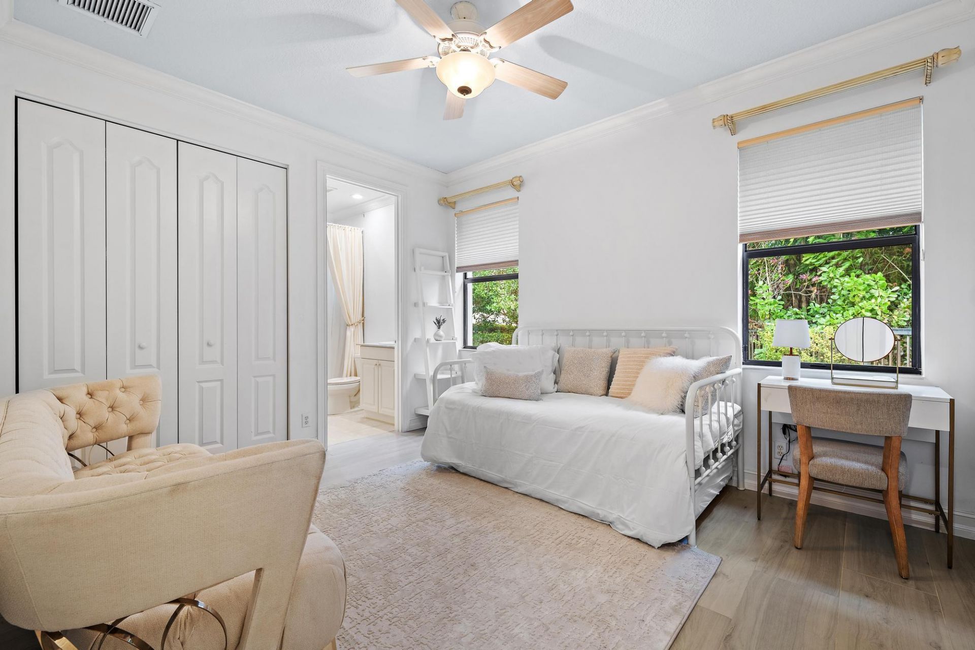 6445 Sparrow Hawk Drive, West Palm Beach, FL 33412 Photo