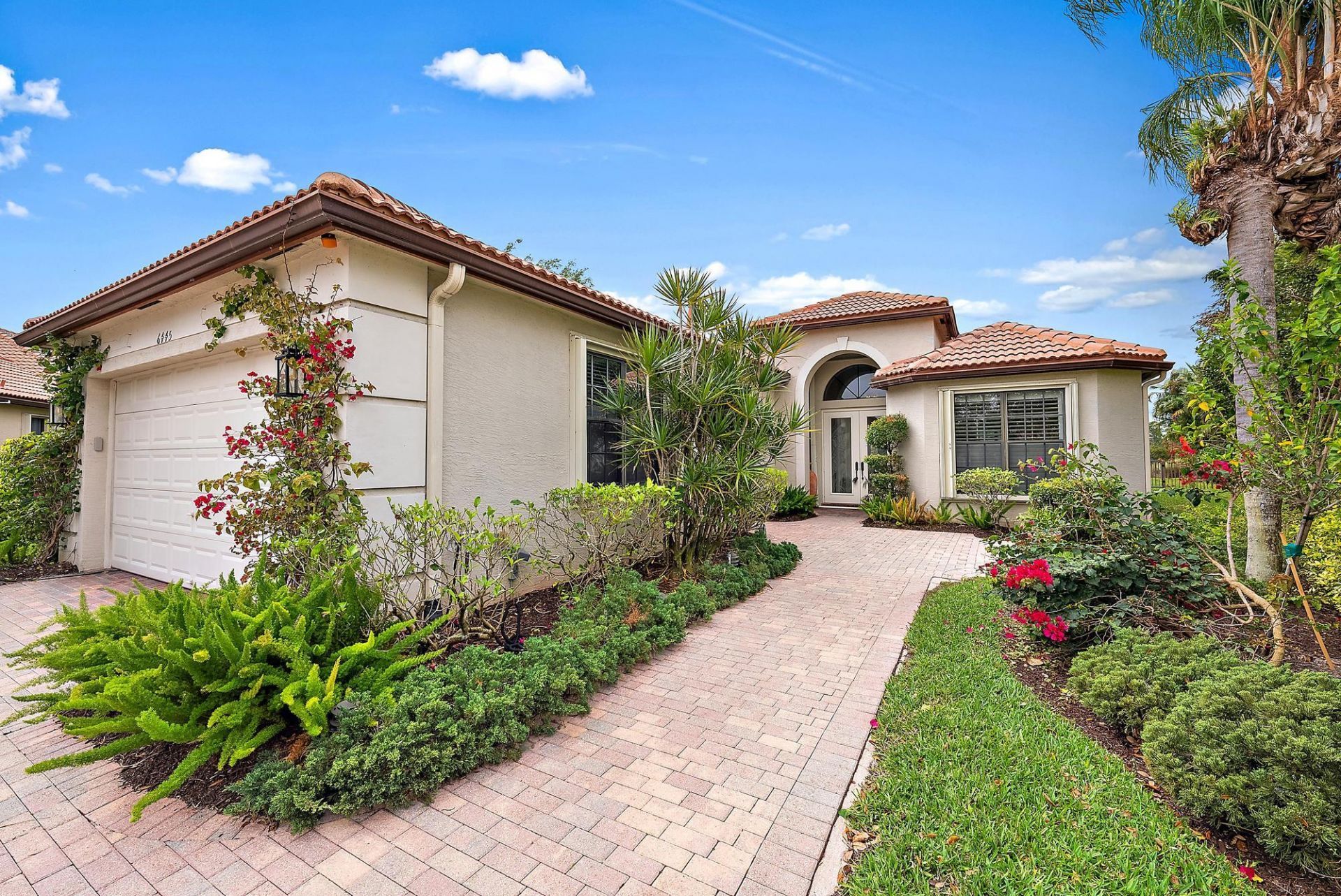 6445 Sparrow Hawk Drive, West Palm Beach, FL 33412 Photo