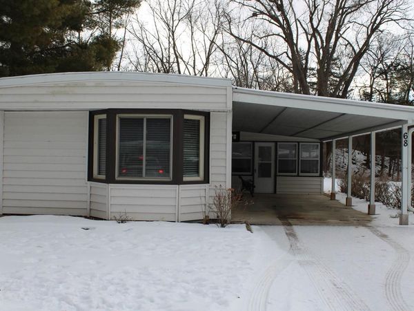 N750 Golf Road, Unit 68, Prairie Du Sac, WI 53578