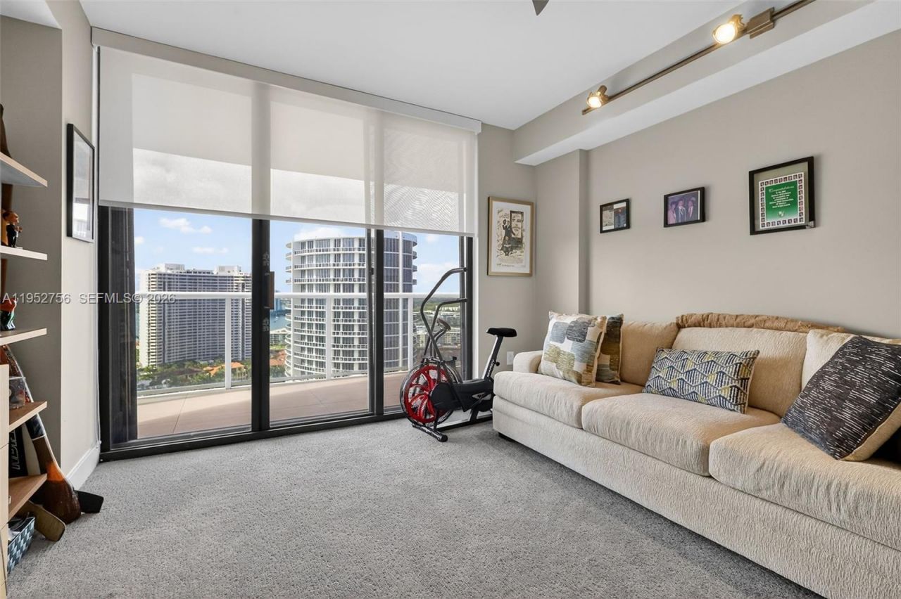 4000 Island Blvd, Unit 2602, Aventura, FL 33160 Photo