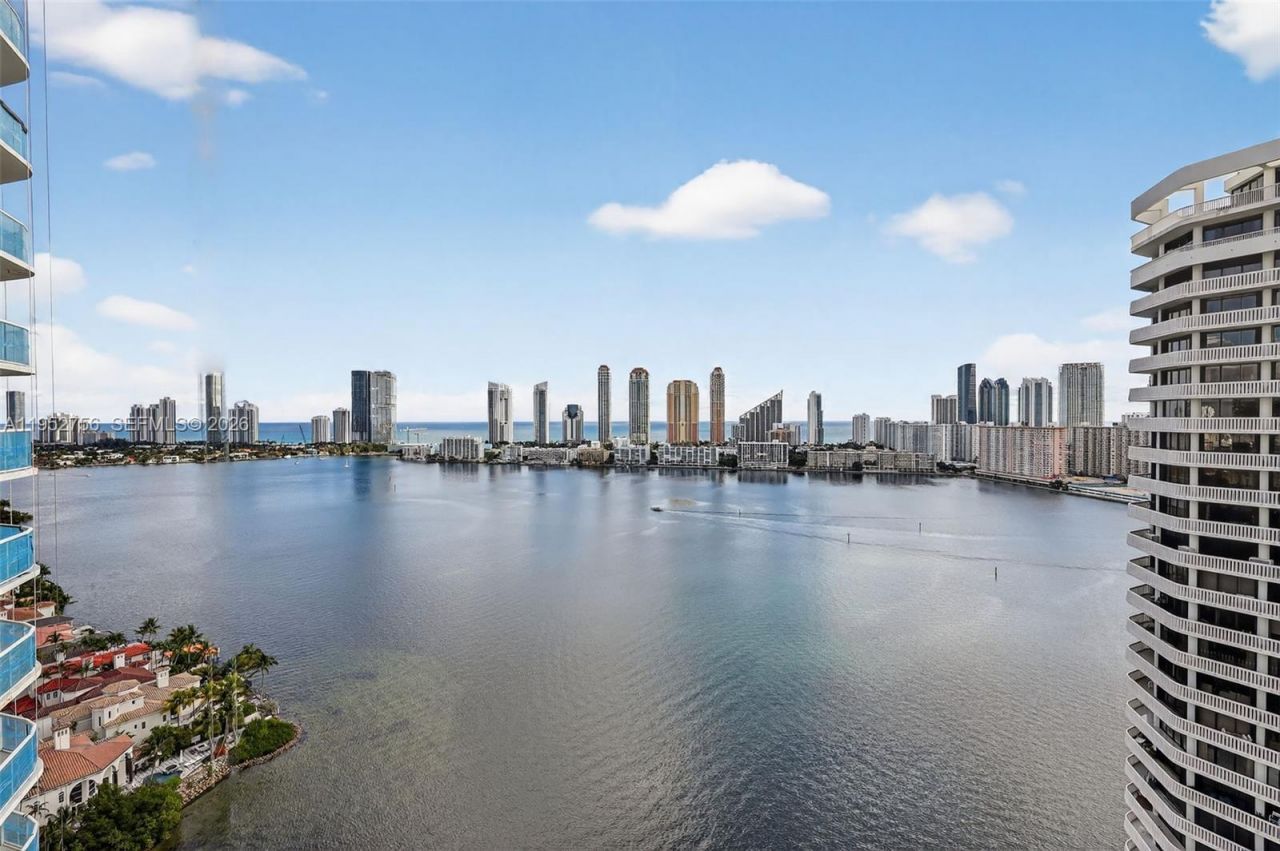 4000 Island Blvd, Unit 2602, Aventura, FL 33160 Photo