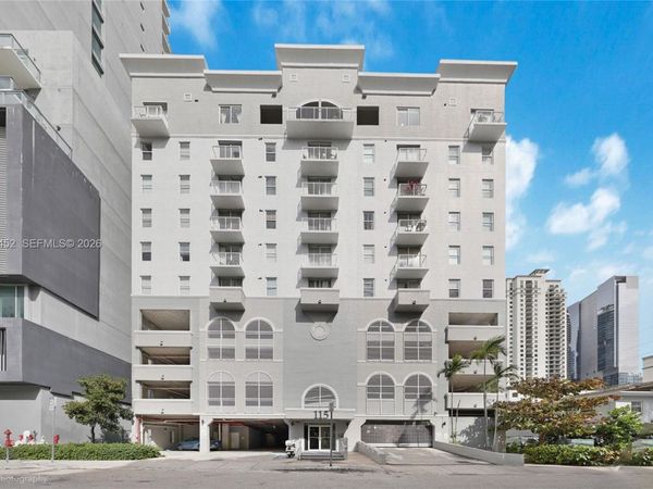 115 SW 11th St, Unit 505, Miami, FL 33130