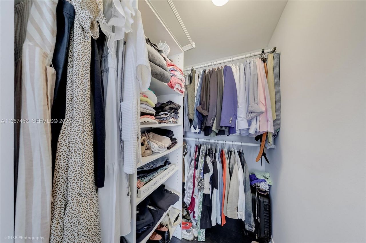 115 SW 11th St, Unit 505, Miami, FL 33130 Photo