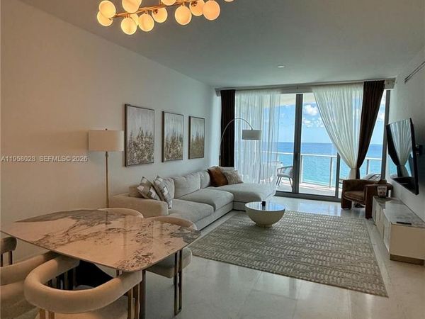 15701 Collins Ave, Unit 1703, Sunny Isles Beach, FL 33160