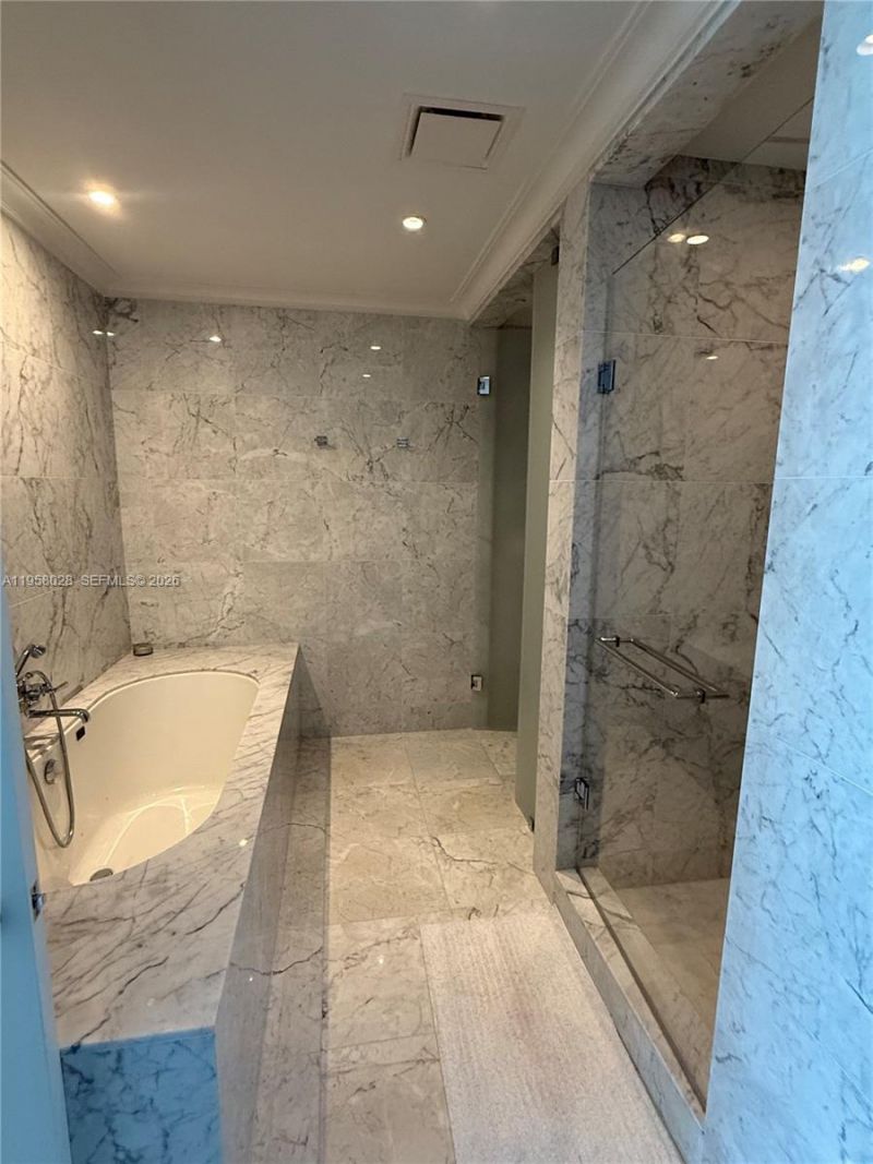 15701 Collins Ave, Unit 1703, Sunny Isles Beach, FL 33160 Photo