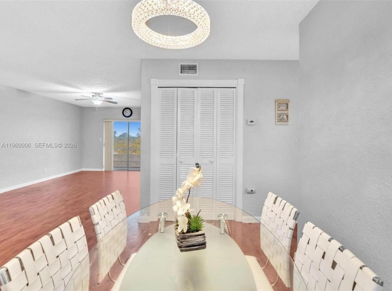 4731 NW 10th Ct, Unit 316, Plantation, FL 33313 Photo