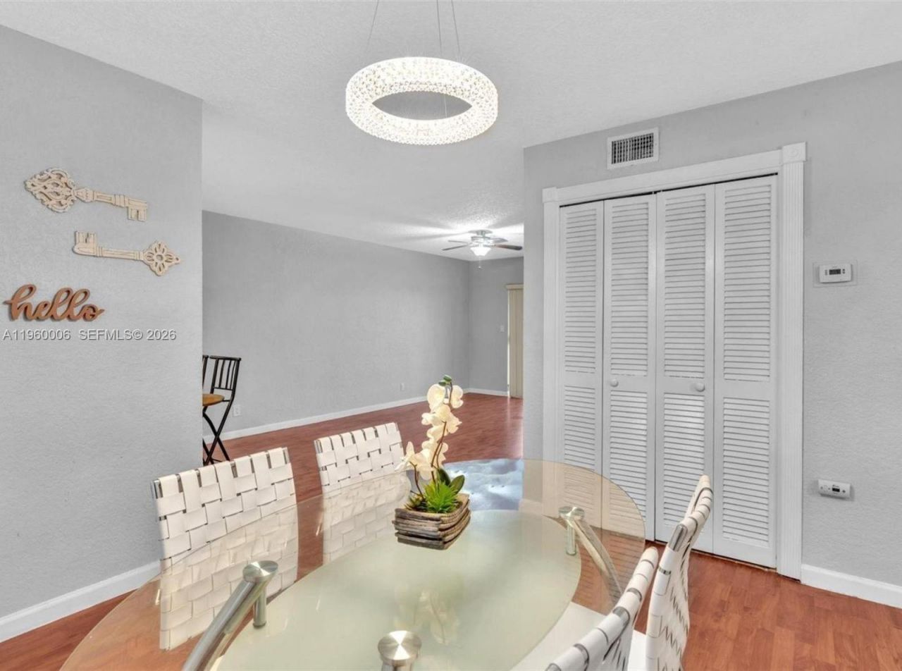 4731 NW 10th Ct, Unit 316, Plantation, FL 33313 Photo