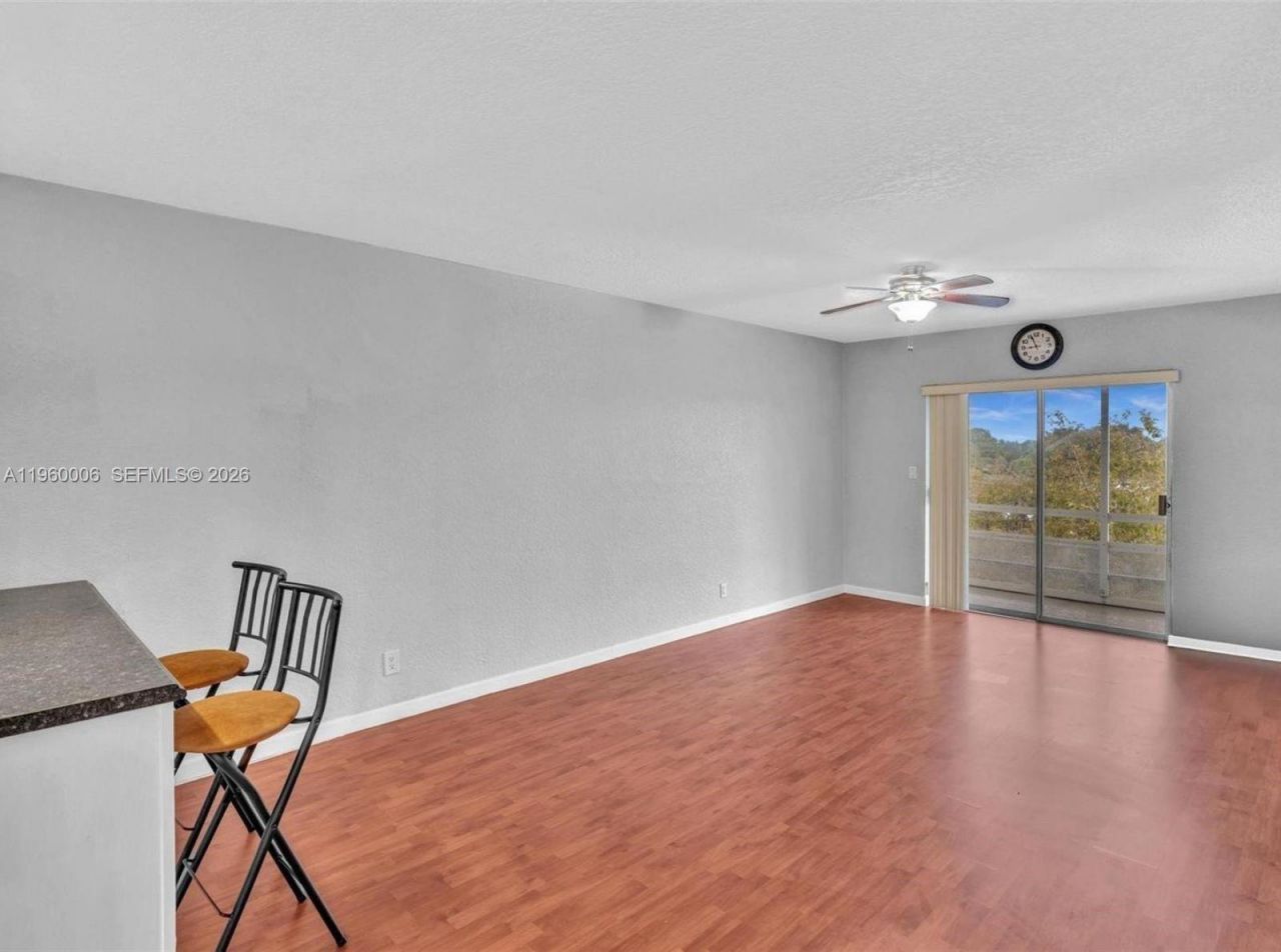 4731 NW 10th Ct, Unit 316, Plantation, FL 33313 Photo