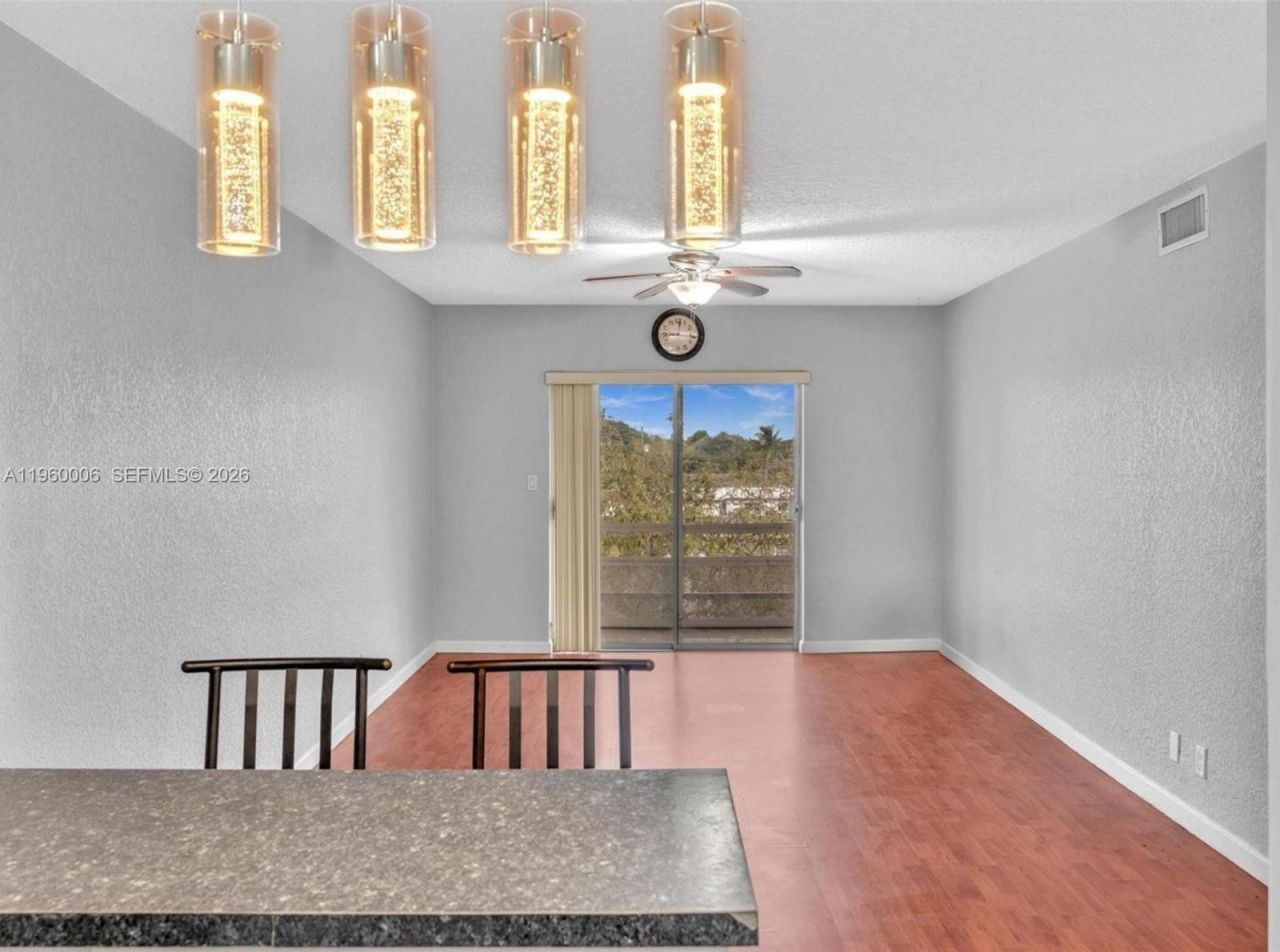 4731 NW 10th Ct, Unit 316, Plantation, FL 33313 Photo