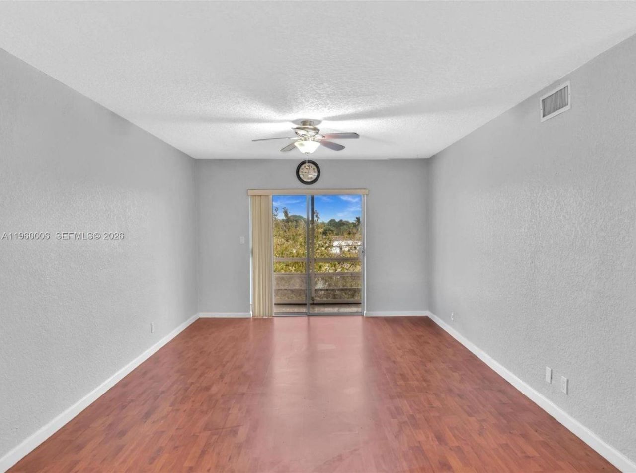 4731 NW 10th Ct, Unit 316, Plantation, FL 33313 Photo