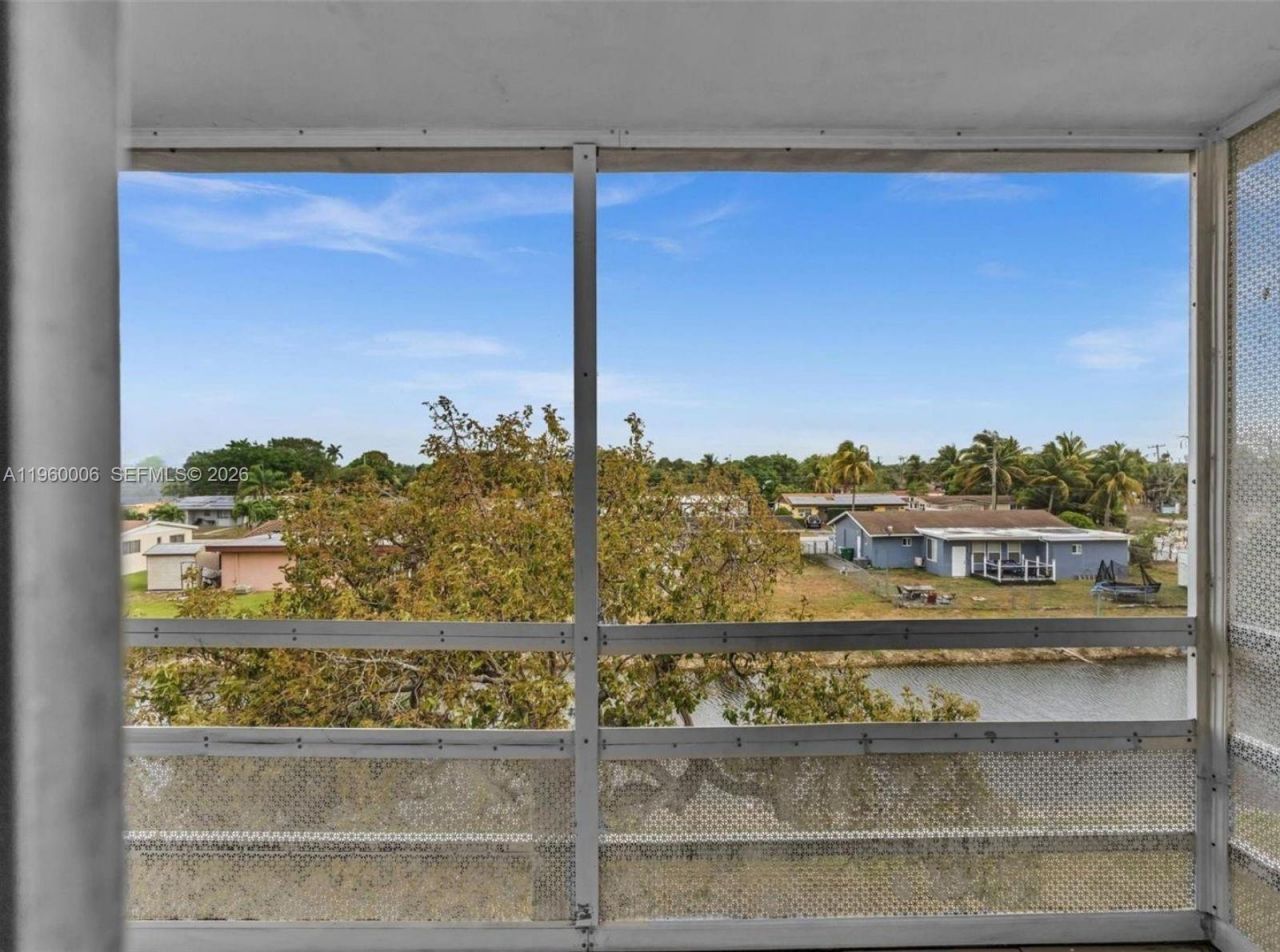 4731 NW 10th Ct, Unit 316, Plantation, FL 33313 Photo