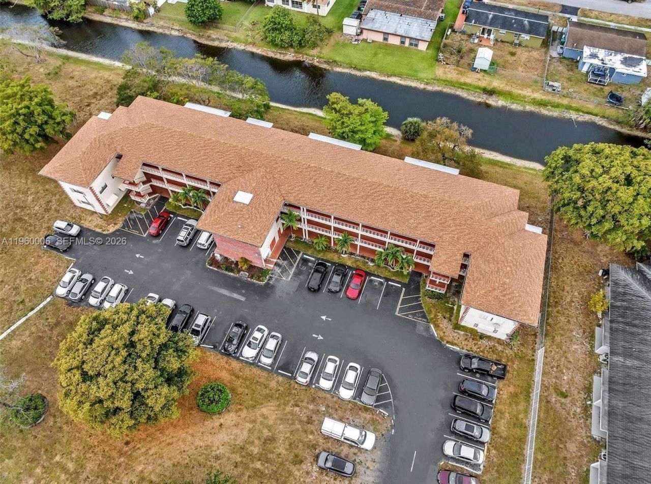 4731 NW 10th Ct, Unit 316, Plantation, FL 33313 Photo
