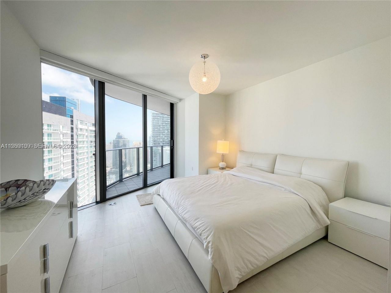 1000 Brickell Plz, Unit 4301, Miami, FL 33131 Photo