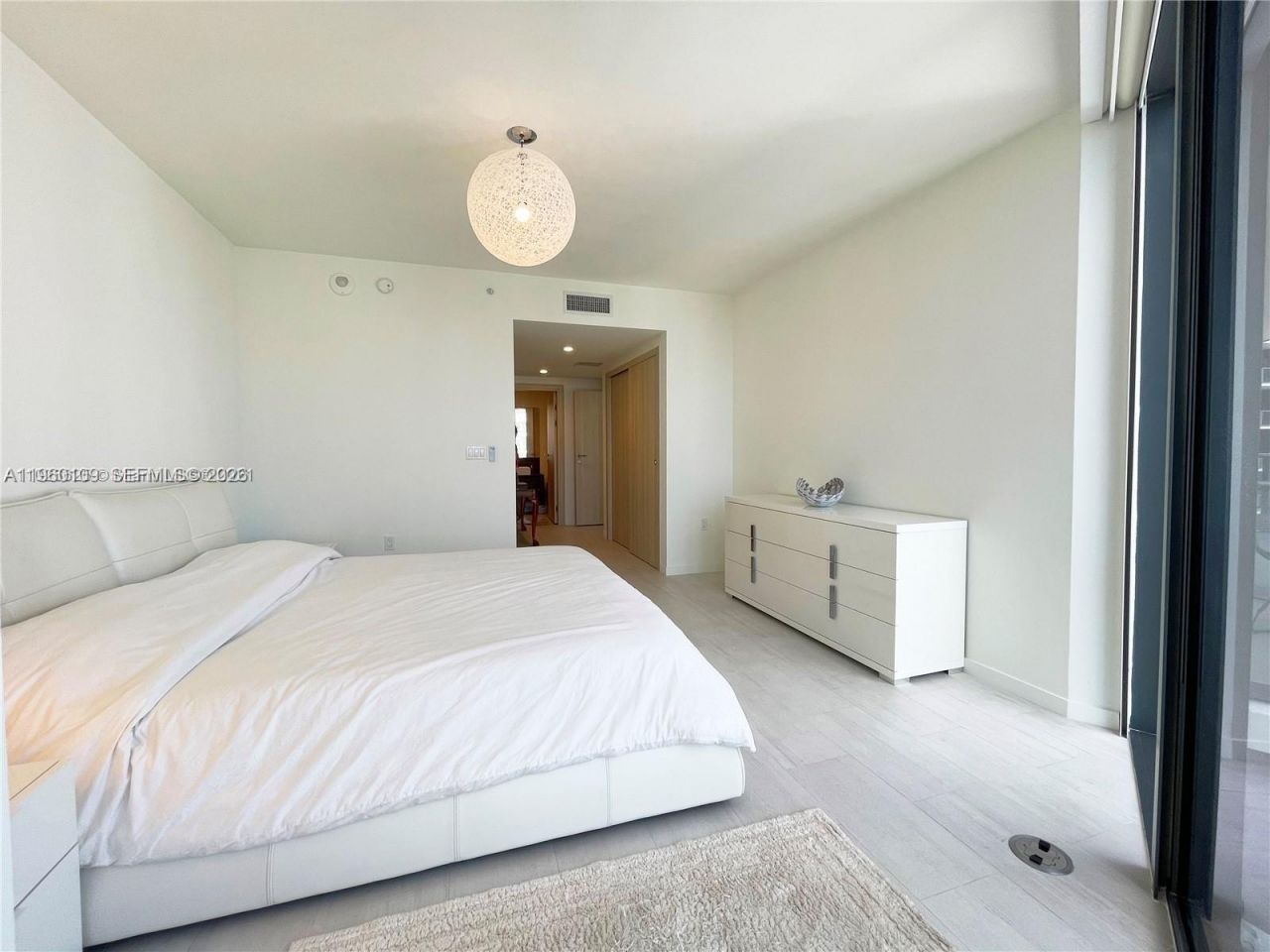 1000 Brickell Plz, Unit 4301, Miami, FL 33131 Photo