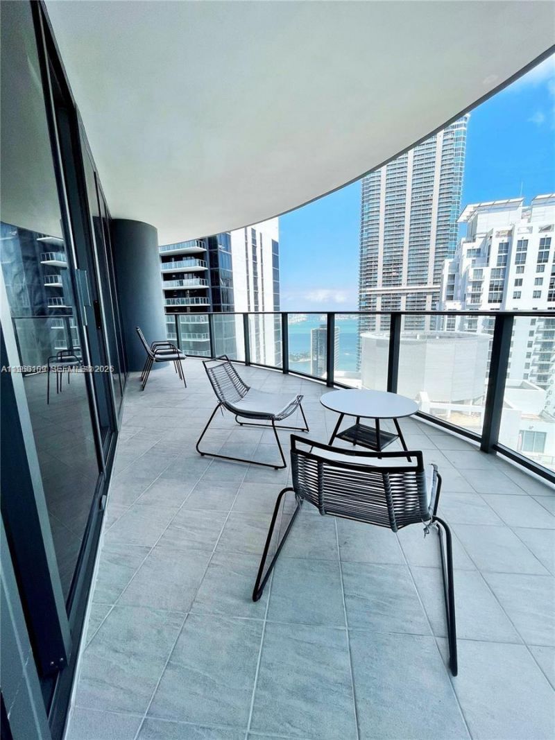 1000 Brickell Plz , Unit 4301, Miami, FL 33131 Photo