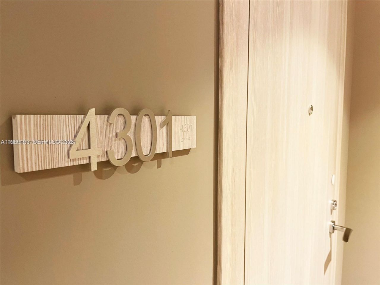 1000 Brickell Plz , Unit 4301, Miami, FL 33131 Photo