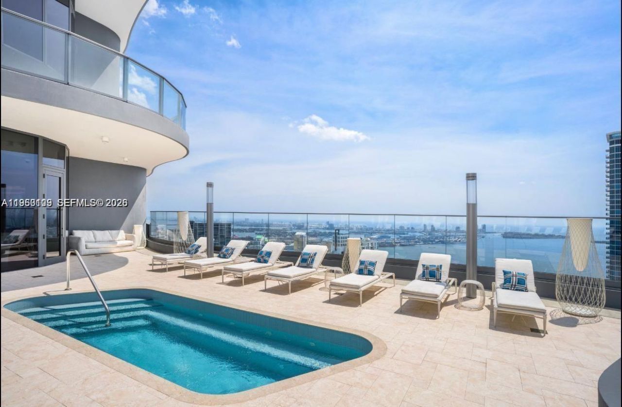 1000 Brickell Plz , Unit 4301, Miami, FL 33131 Photo