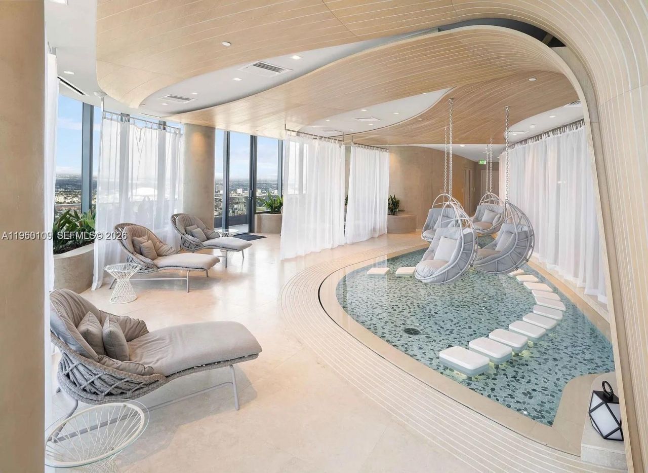 1000 Brickell Plz, Unit 4301, Miami, FL 33131 Photo