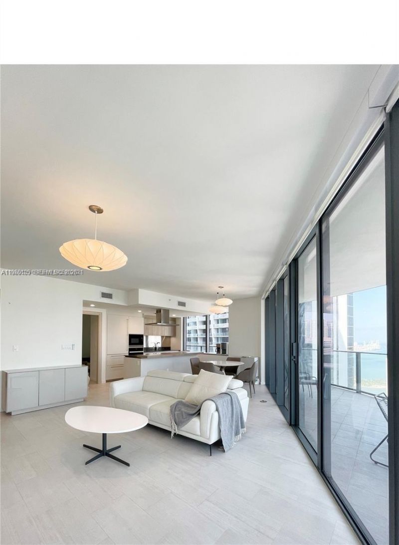 1000 Brickell Plz , Unit 4301, Miami, FL 33131 Photo