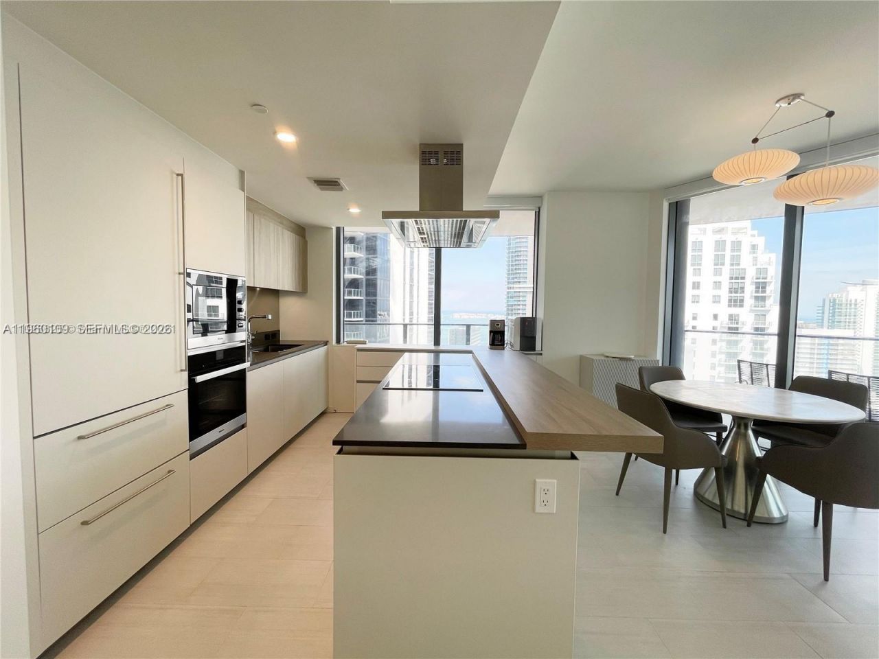 1000 Brickell Plz , Unit 4301, Miami, FL 33131 Photo
