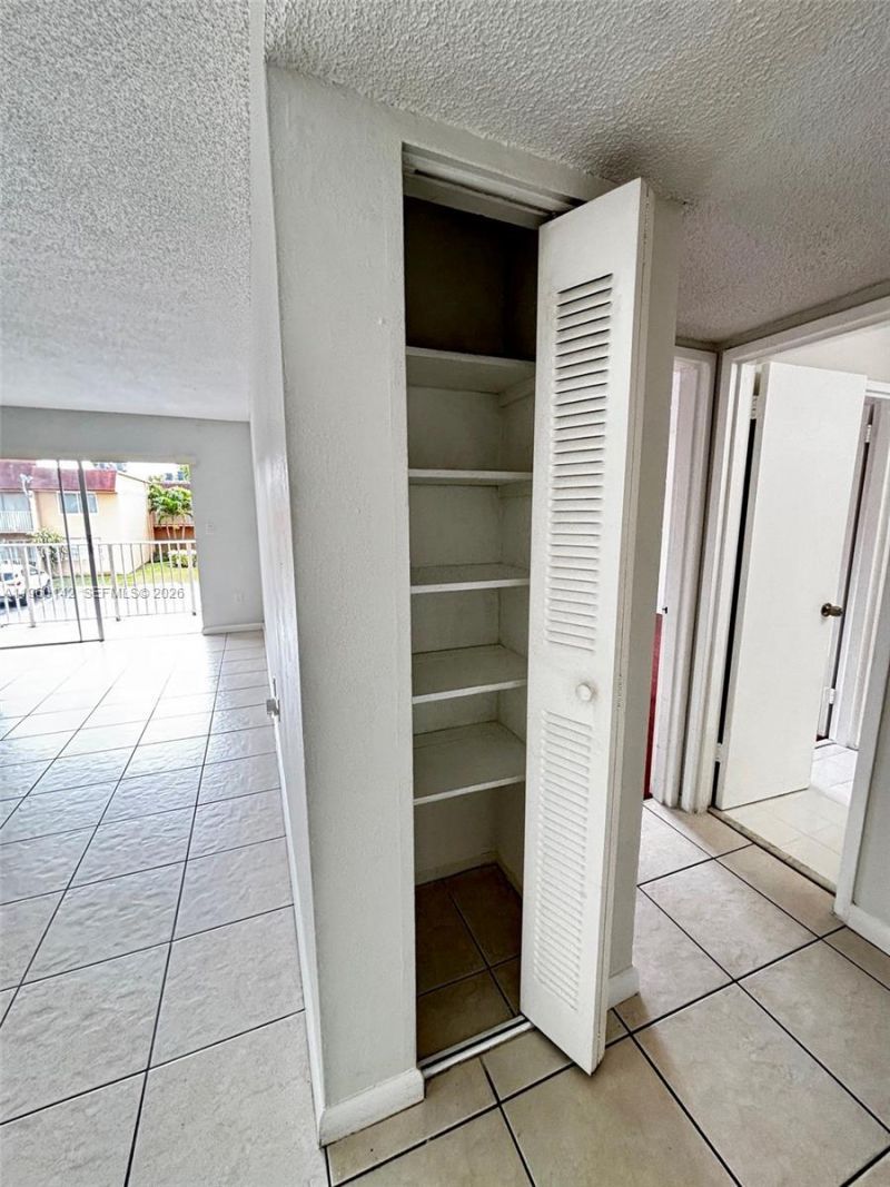 9970 SW 88th St, Unit 914-9, Miami, FL 33176 Photo