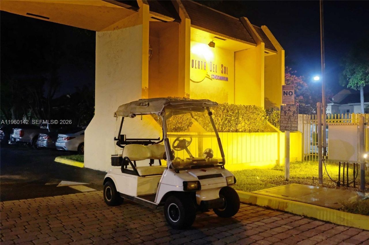 9970 SW 88th St, Unit 914-9, Miami, FL 33176 Photo