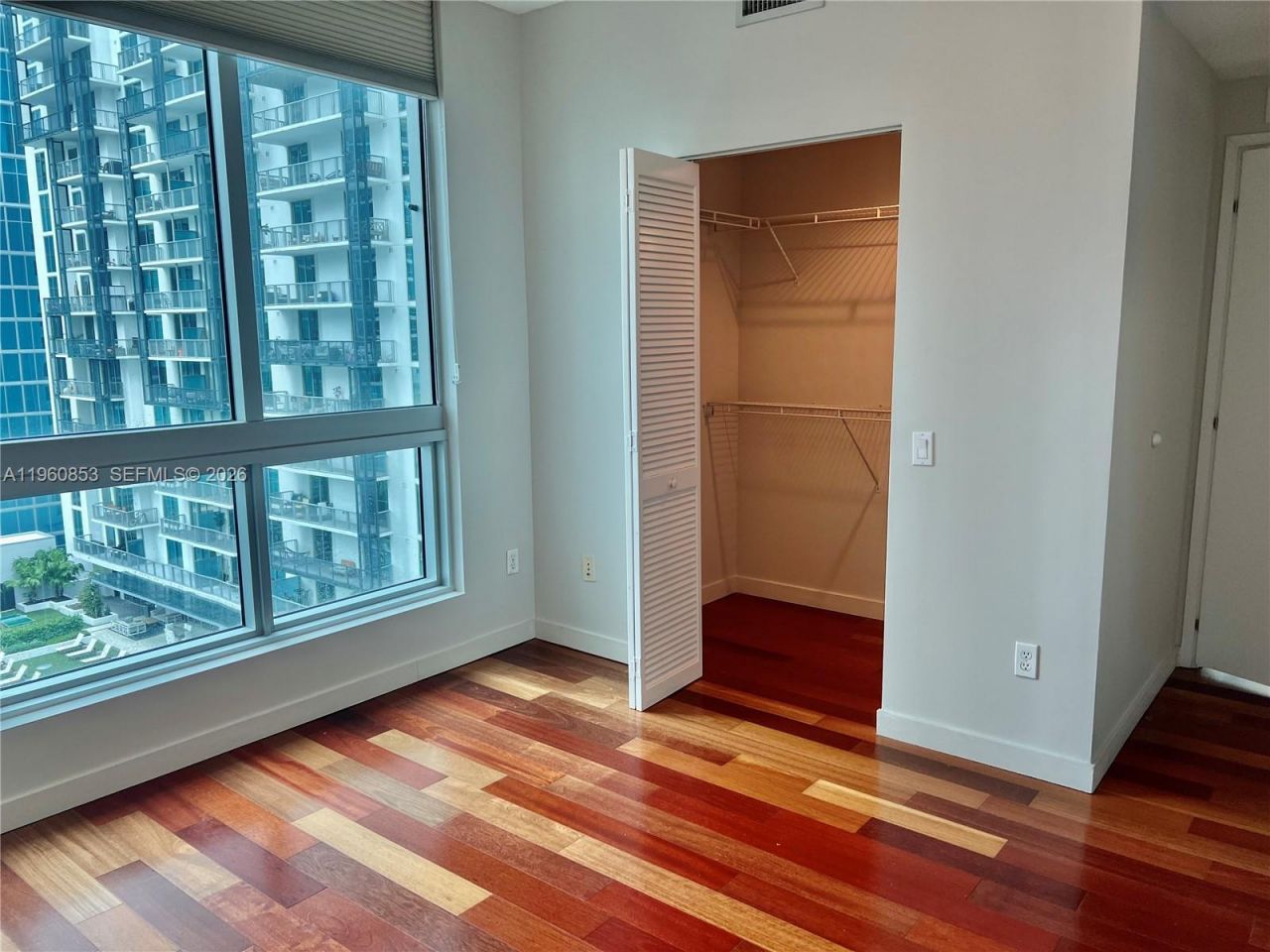 300 S Biscayne Blvd, Unit 1601, Miami, FL 33131 Photo