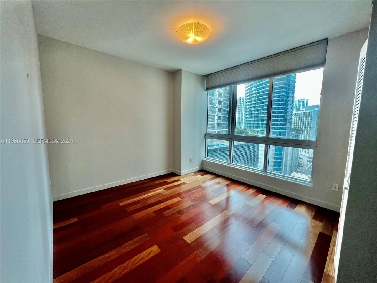 300 S Biscayne Blvd, Unit 1601, Miami, FL 33131 Photo